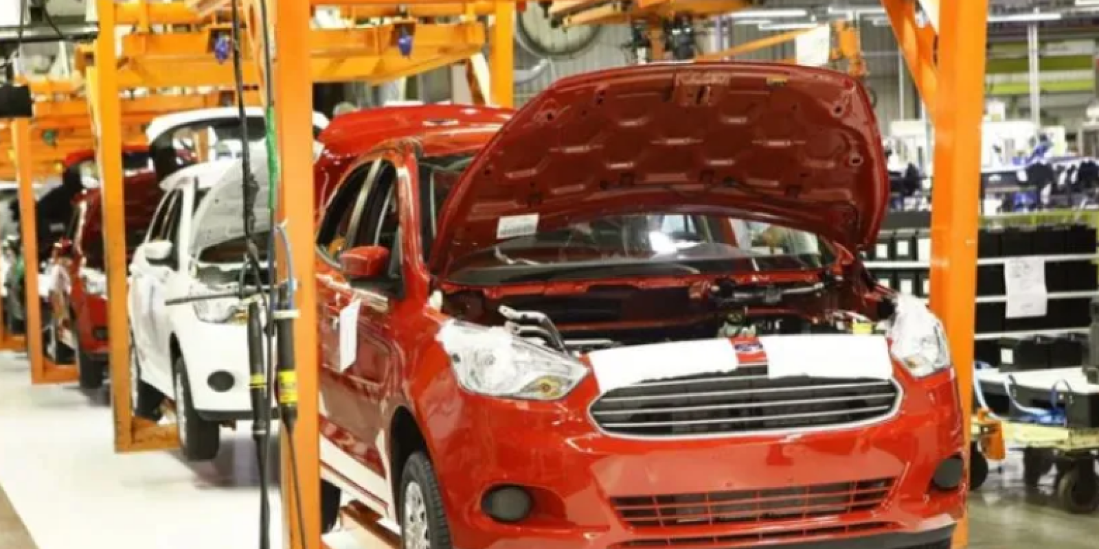 Ford oficializa entrega da fábrica e BYD assume instalações
