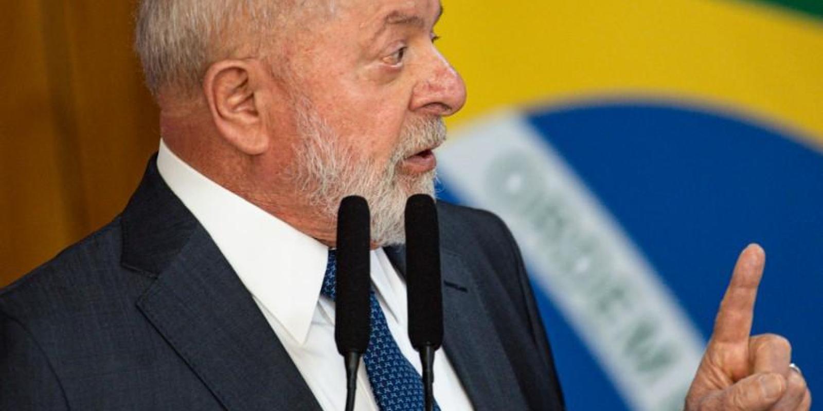 Lula, sobre morte de Navalny: “Para que pressa de acusar alguém?”
